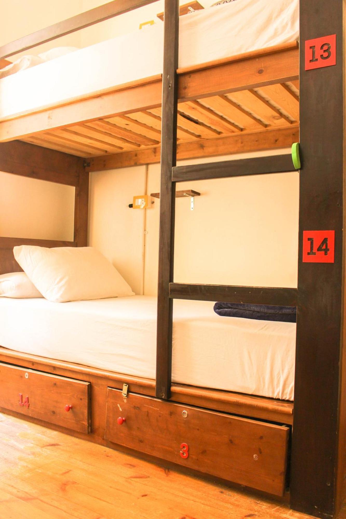 Ithaka Mansheya Hostel Alexandria Ruang foto